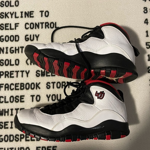 Air Jordan 10 Double Nickel - Picture 5 of 8